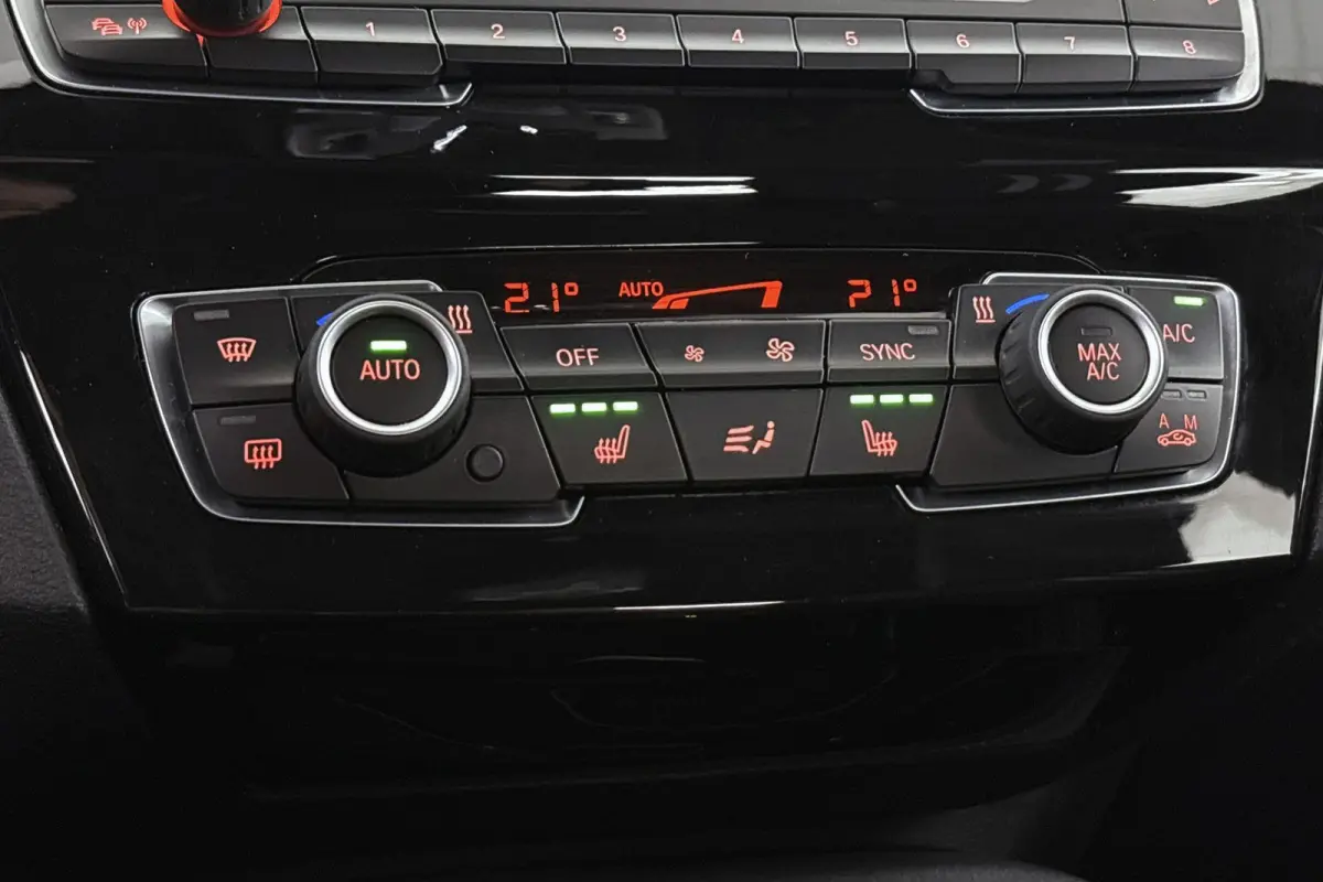 xDrive25e Executive M Sport Trekhaak Stoelverwarming Apple CarPlay