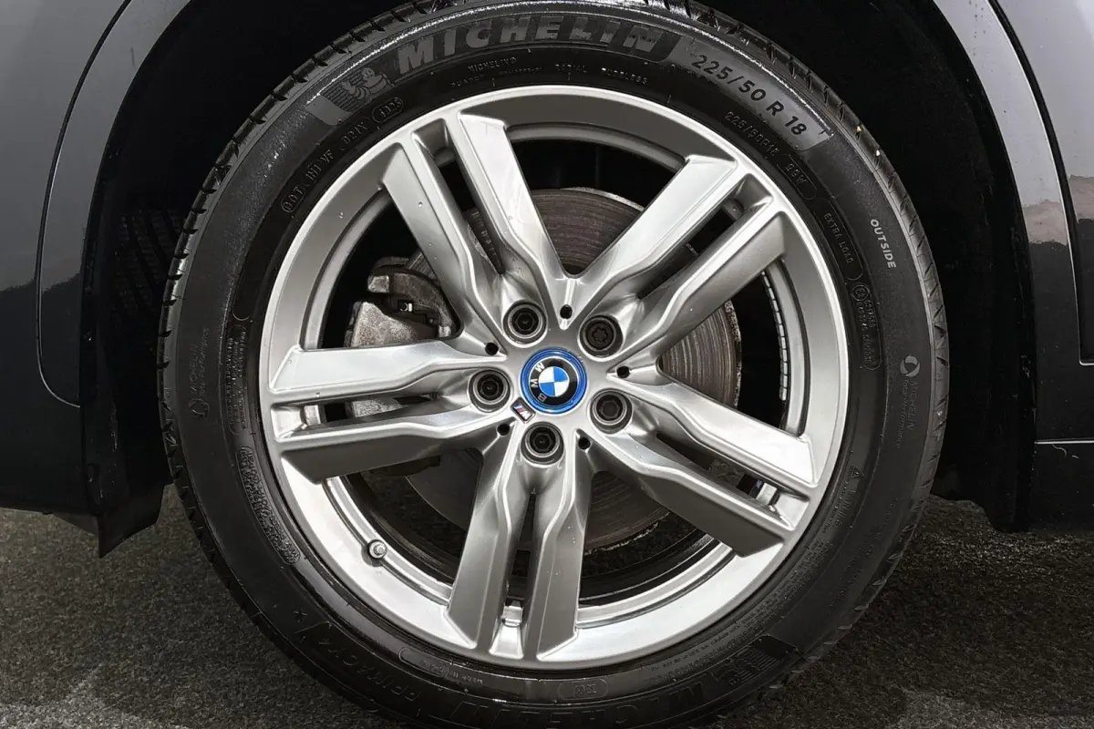 xDrive25e Executive M Sport Trekhaak Stoelverwarming Apple CarPlay