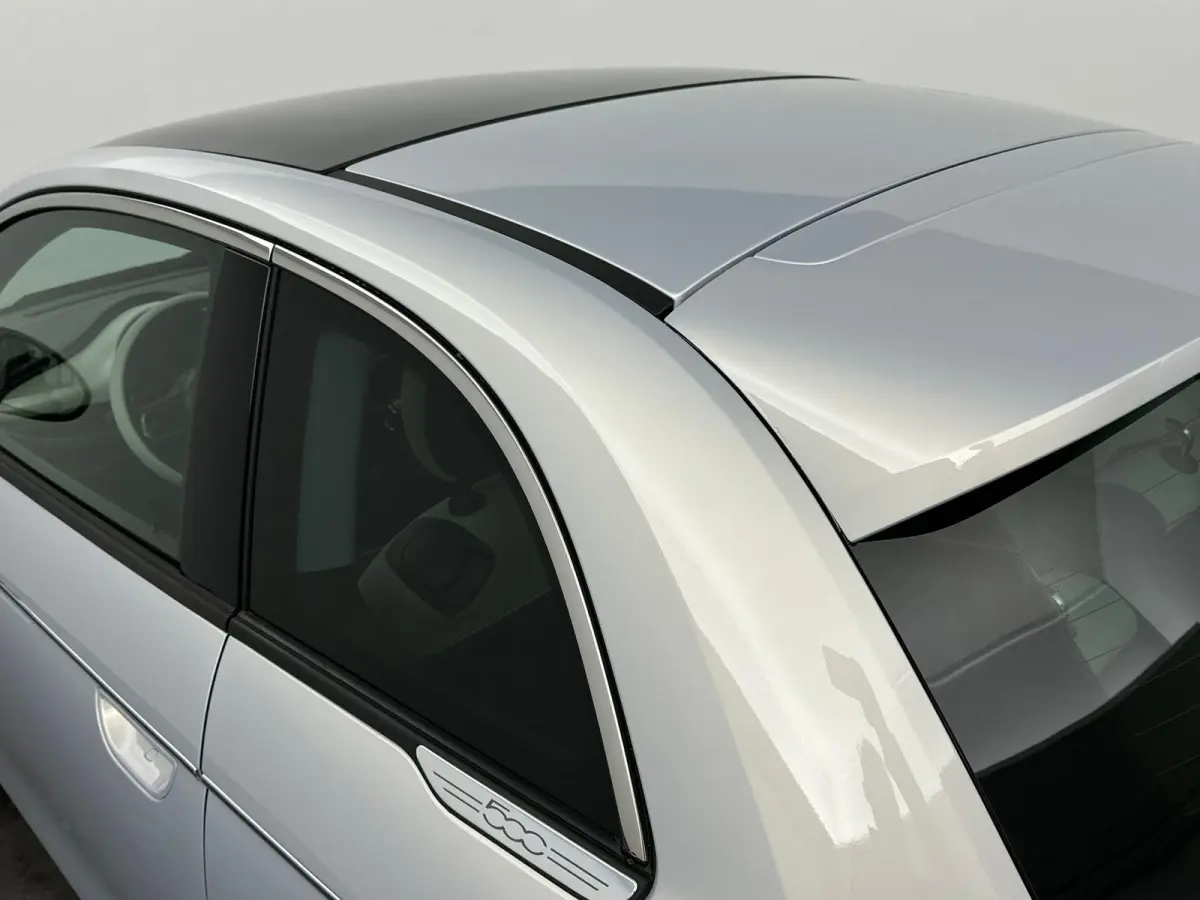 1.0 Hybrid La Prima | Applecarplay&Androidauto | Camera | Navigatie | Stoelverwarming | Panoramadak | Keyless | 2+6 jaar garantie |