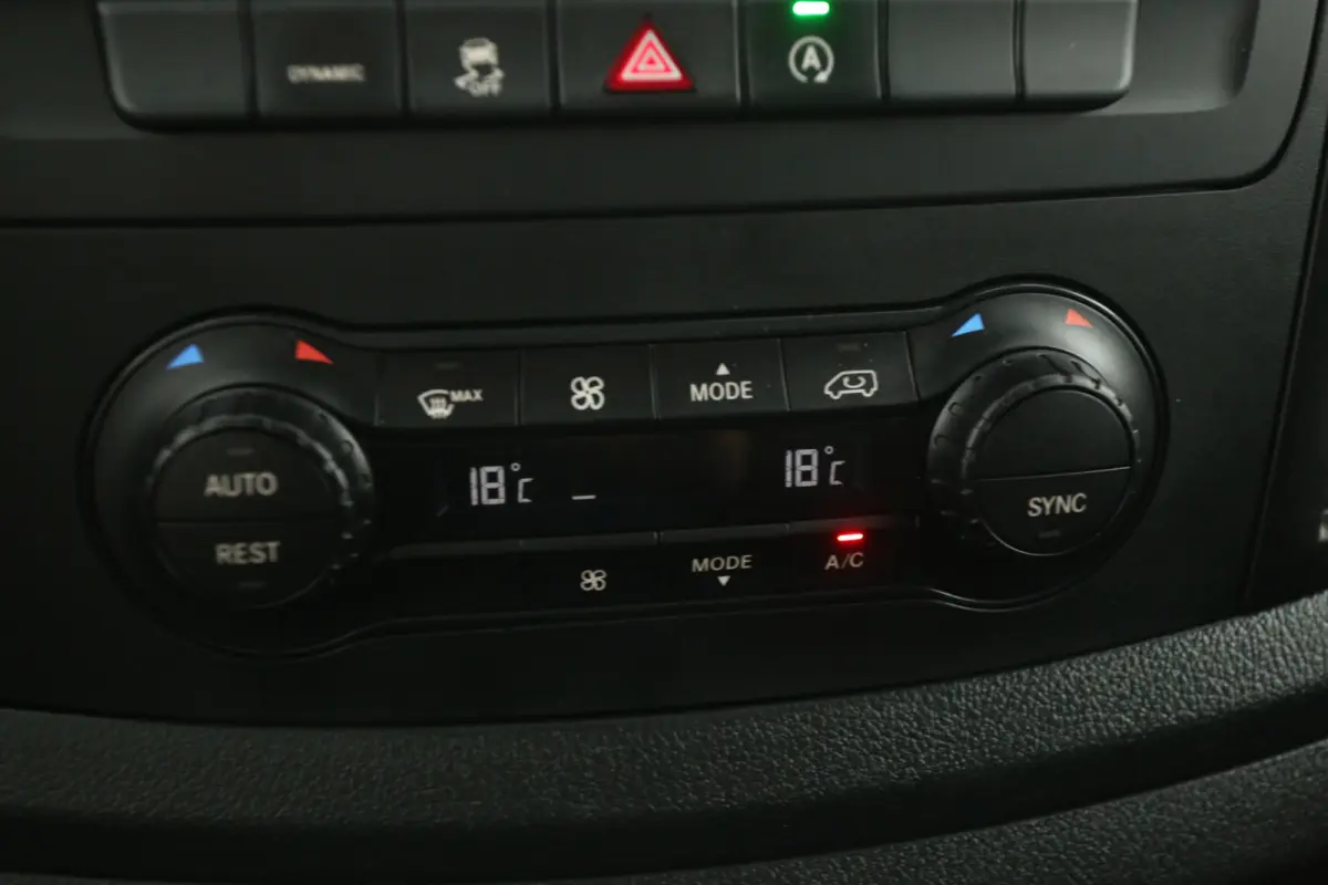 114 CDI Lang | Automaat | Clima | Camera | Cruise | Carplay | Navi | Parkeersens.
