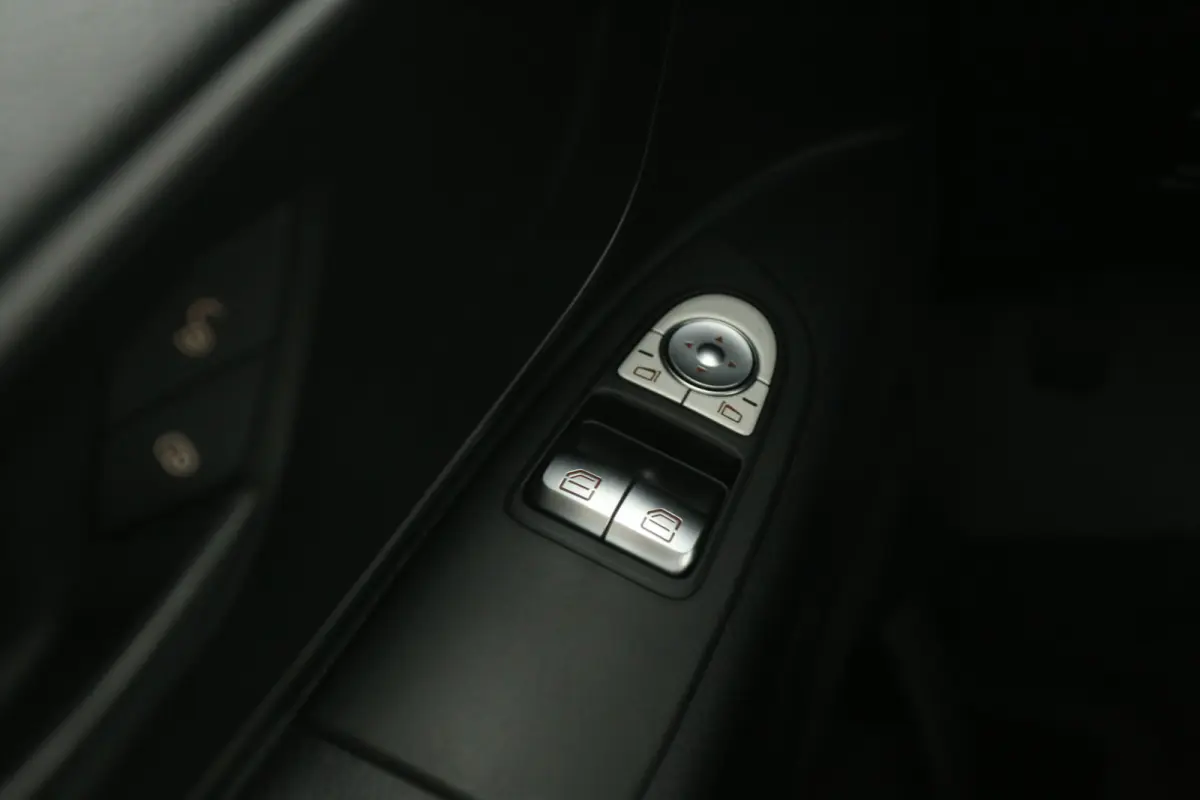 114 CDI Lang | Automaat | Clima | Camera | Cruise | Carplay | Navi | Parkeersens.