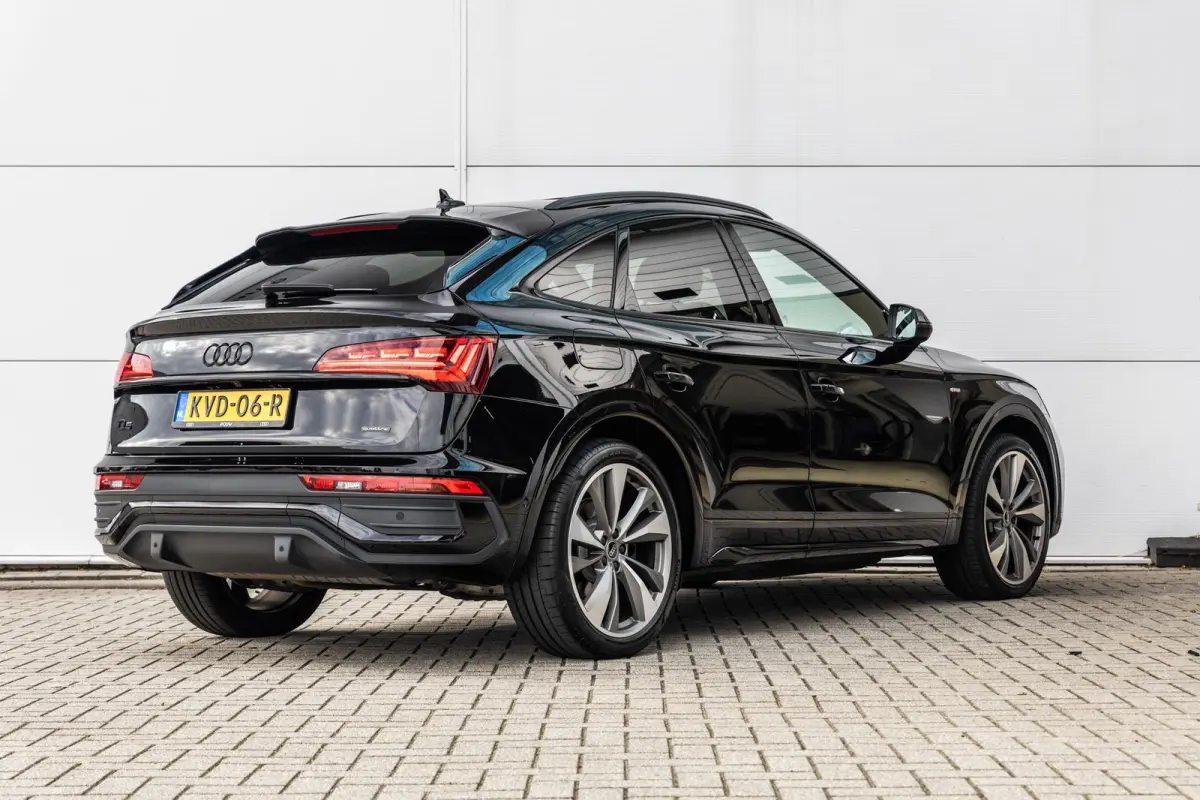 55 TFSIe 367pk quattro S edition | Luchtvering | Panoramadak | HUD | B&O audio