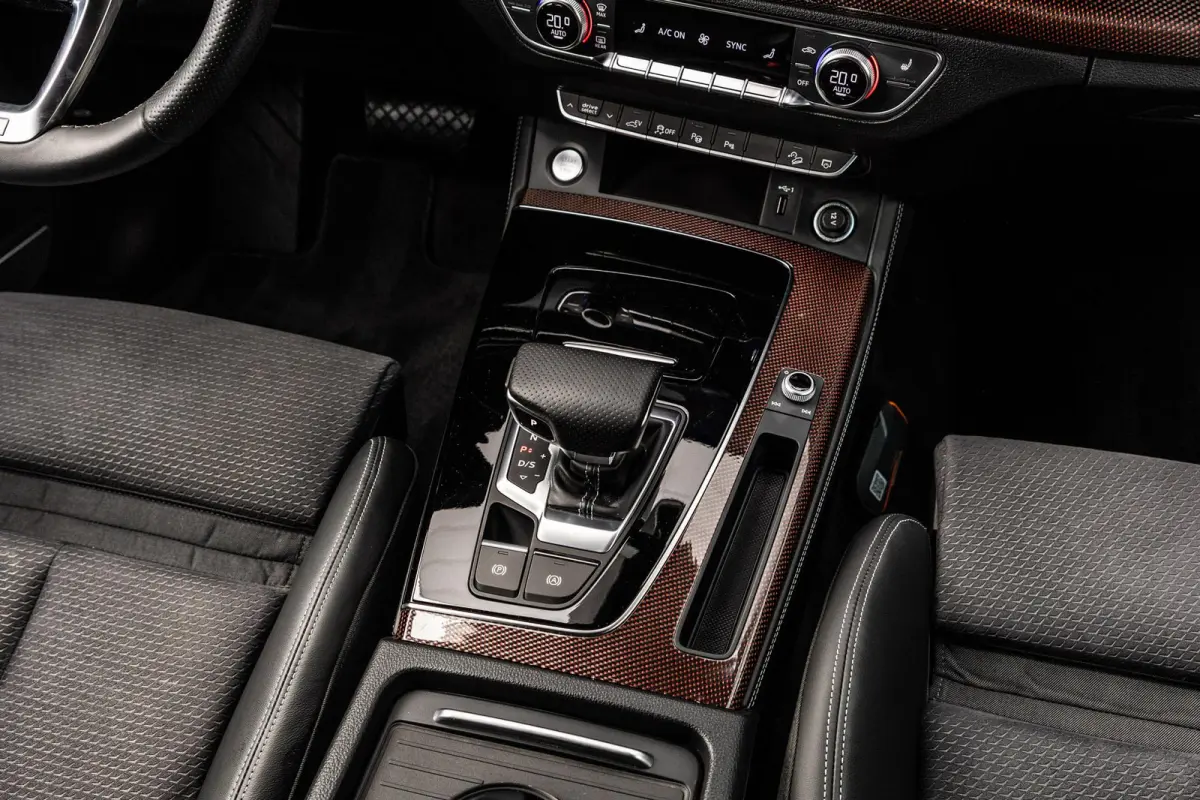 55 TFSIe 367pk quattro S edition | Luchtvering | Panoramadak | HUD | B&O audio