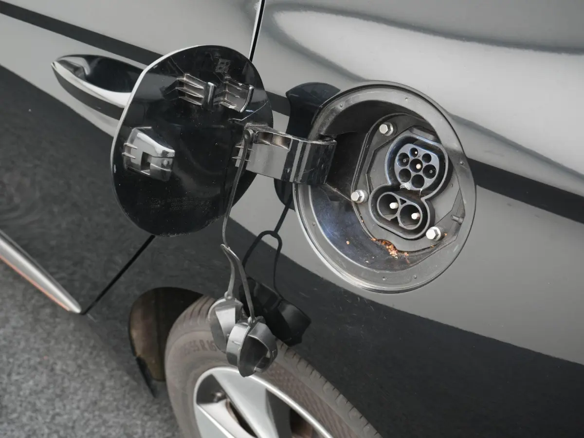 Comfort EV | Achteruitrijcamera | Navigatie | DAB+ | ACC | Lane Assist |