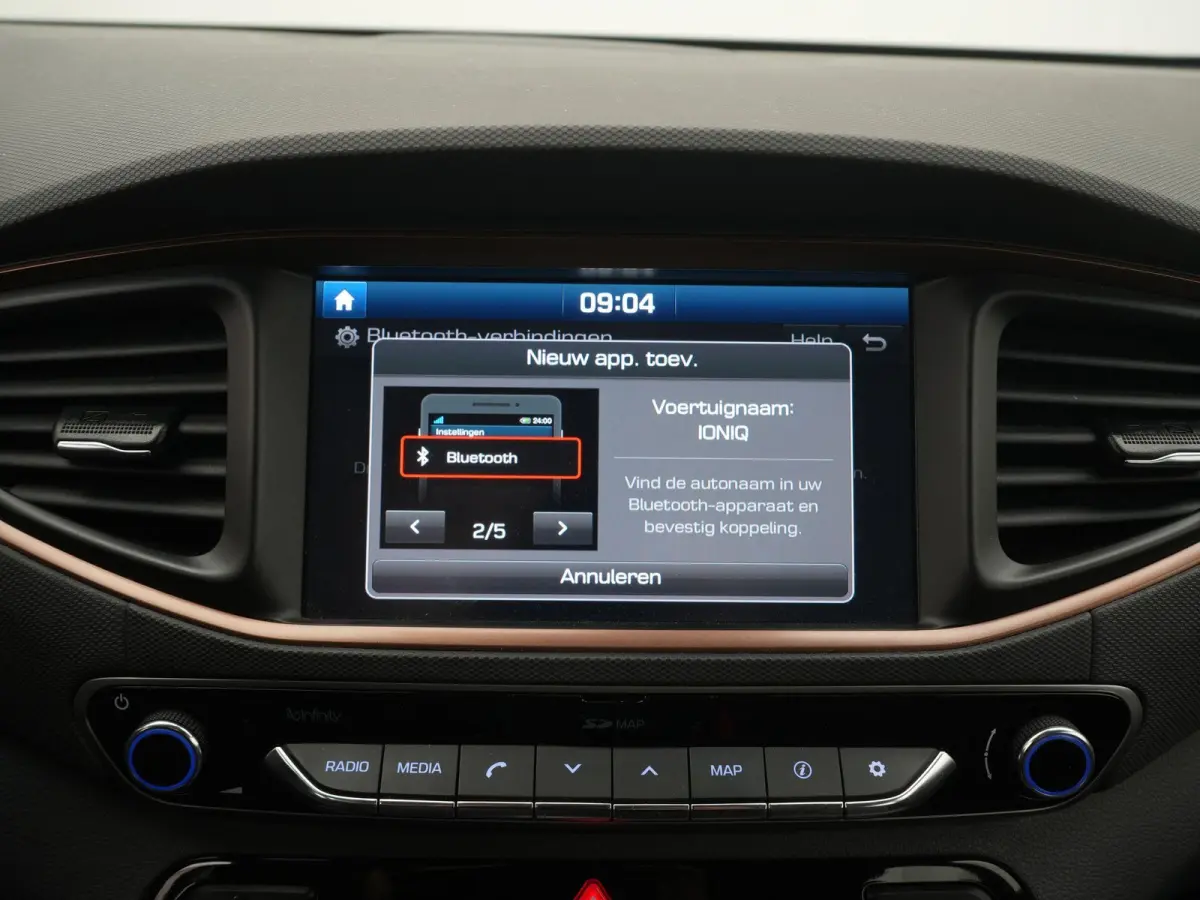 Comfort EV | Achteruitrijcamera | Navigatie | DAB+ | ACC | Lane Assist |