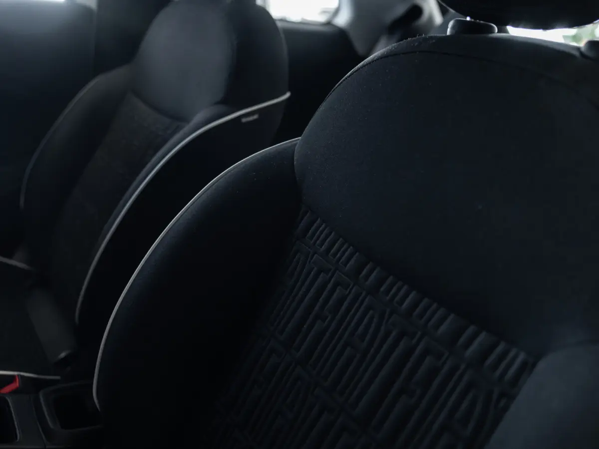 Urban 24 kWh l SoH 93% l AUT.l Keyless l Virtueel cockpit l BTW auto l 1ste. eig. l Dealer onderhouden l ALS NIEUW