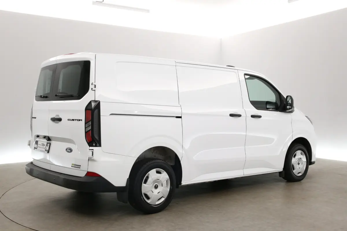 2.0 TDCI L1H1 | Airco | Cruise | Camera | Carplay | 3 Zits | Virtual | Parkeersens. | LED