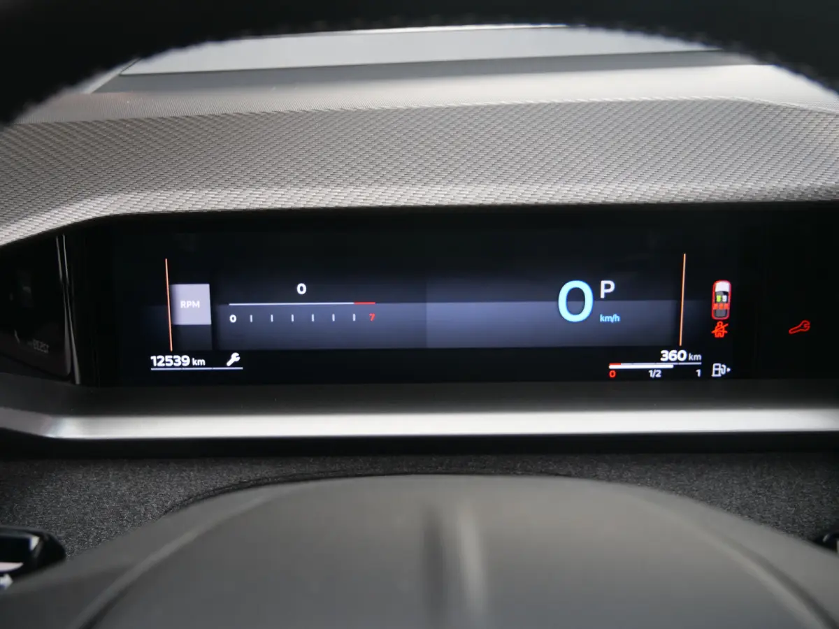 1.2 Turbo Hybrid GS 145 Pk Automaat Navigatie / DAB / Apple Carplay / Pano-dak / Winterpack
