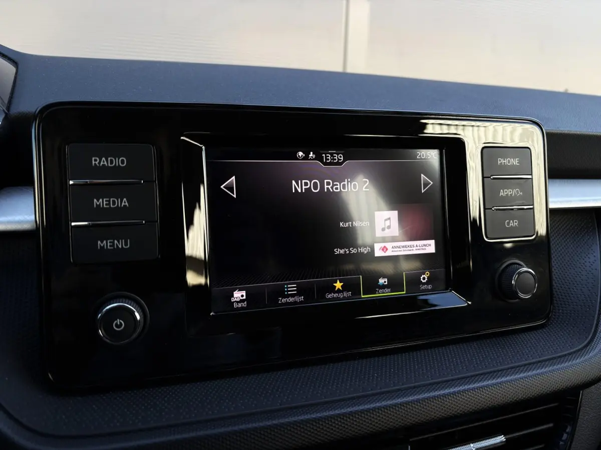 1.0 TSI 95pk Ambition Trekhaak | App Connect | Cruise Control |DAB+
