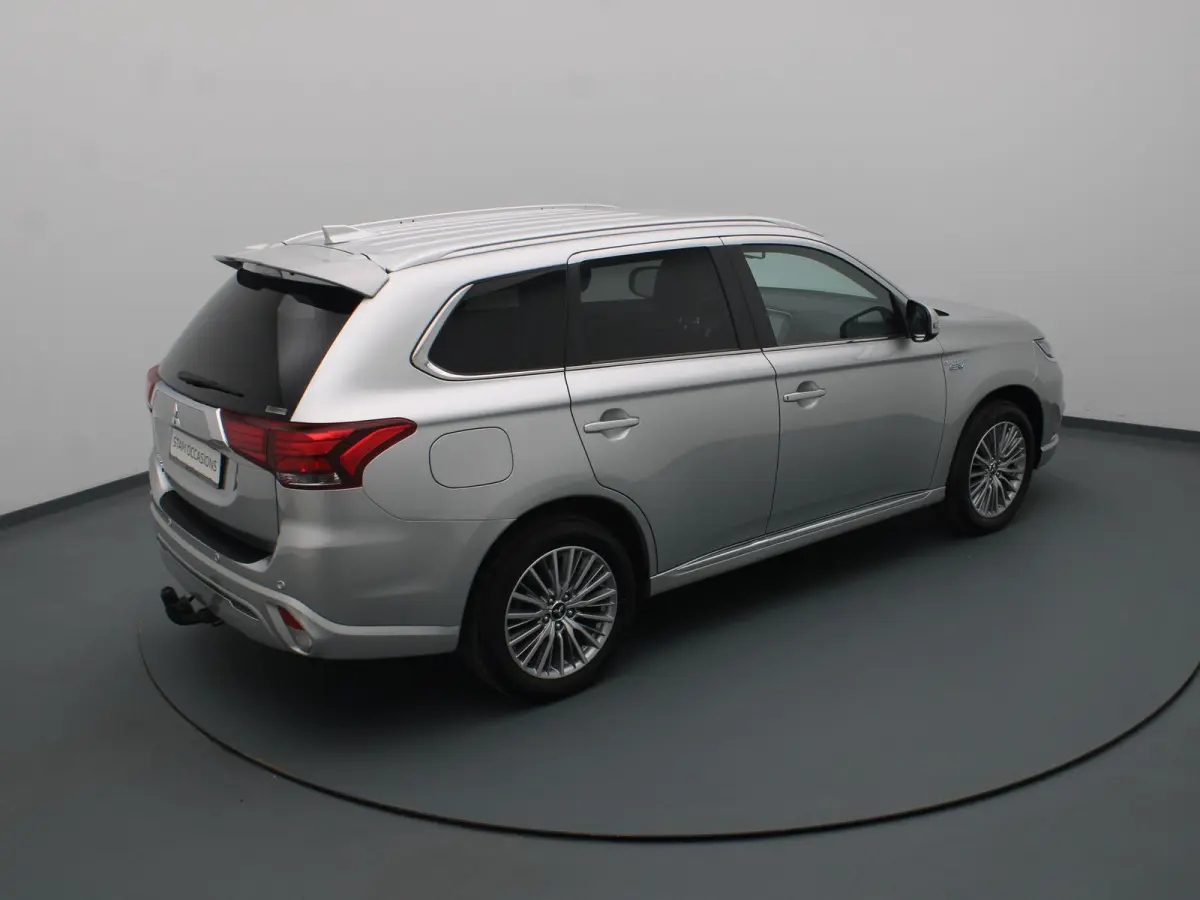 224pk PHEV Instyle Apple Carplay/Android Auto | Climate