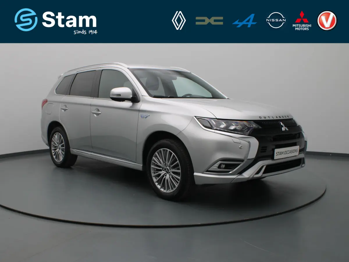 224pk PHEV Instyle Apple Carplay/Android Auto | Climate