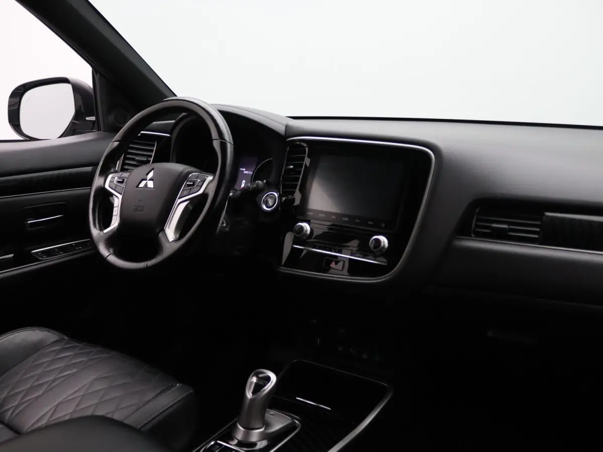 224pk PHEV Instyle Apple Carplay/Android Auto | Climate