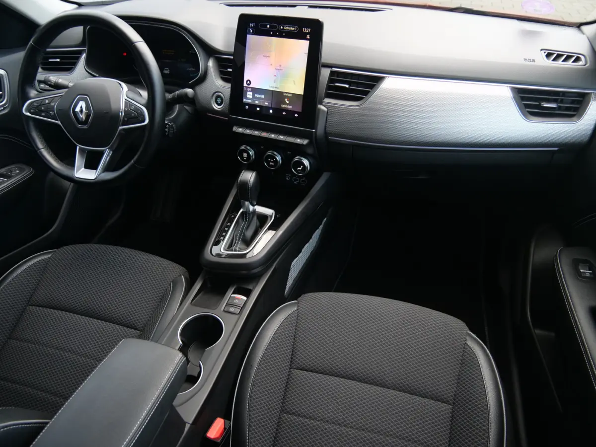 1.6 E-Tech Hybrid 145 Pk Zen Automaat Navigatie / DAB / Apple Carplay / Camera / Stoelverwarming