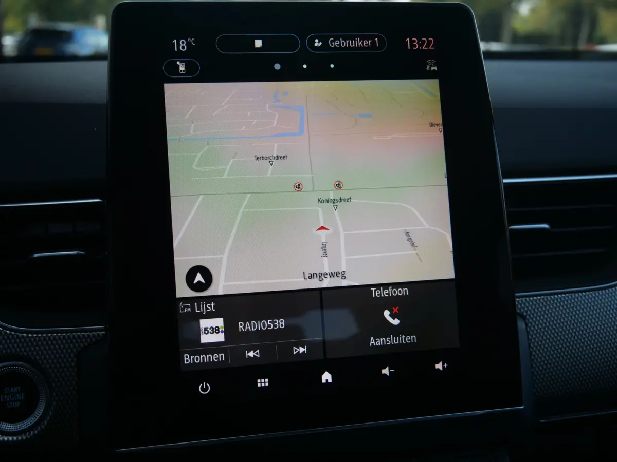 1.6 E-Tech Hybrid 145 Pk Zen Automaat Navigatie / DAB / Apple Carplay / Camera / Stoelverwarming