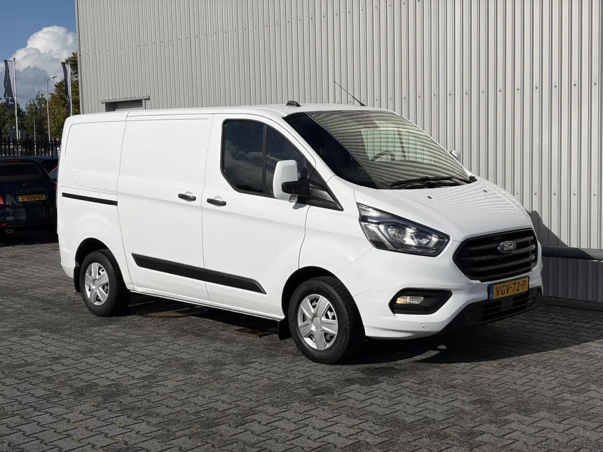 300 2.0 TDCI L1H1*HAAK*CAM*A/C*CRUISE*3-PERS*PDC*