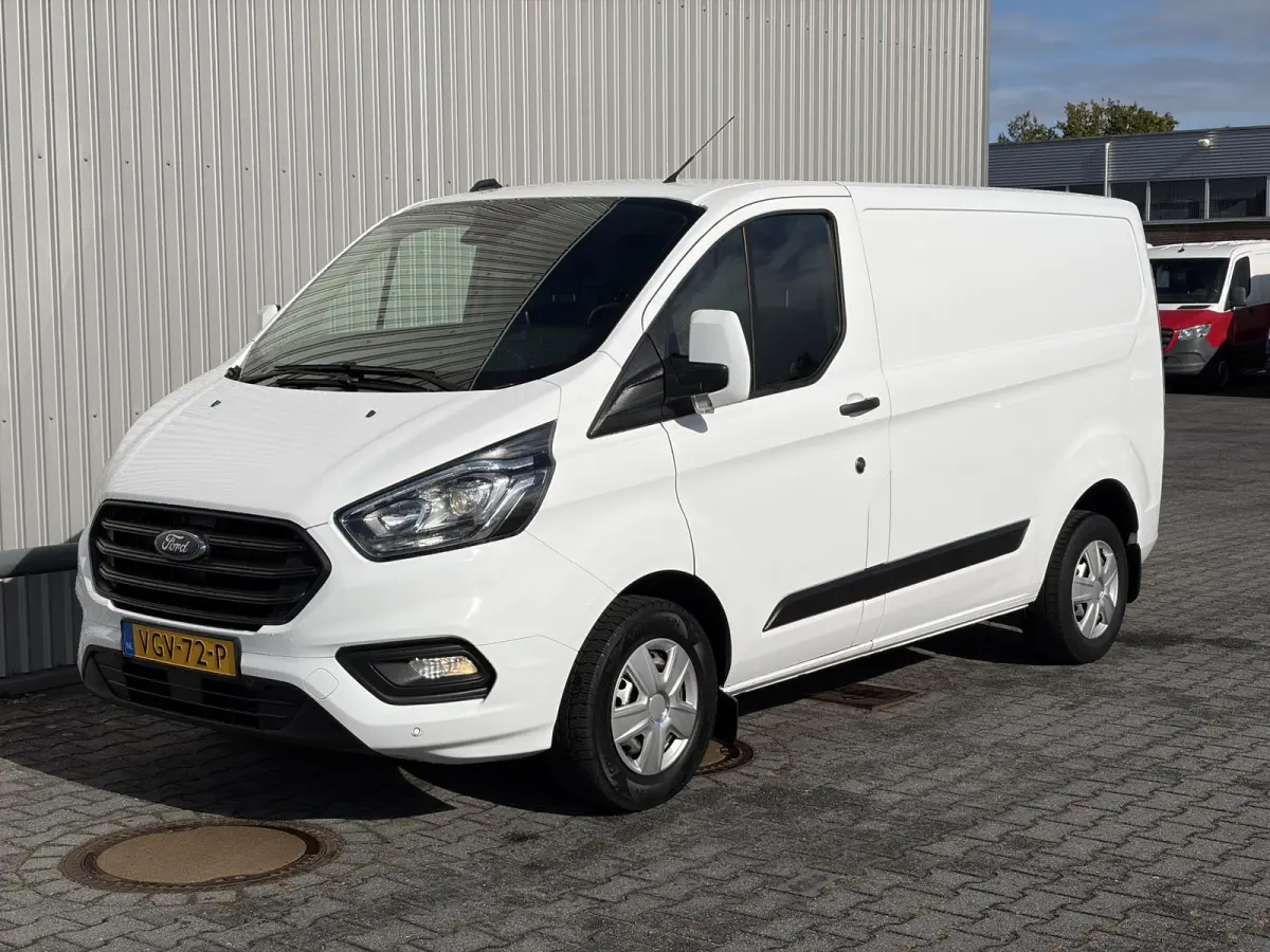 300 2.0 TDCI L1H1*HAAK*CAM*A/C*CRUISE*3-PERS*PDC*