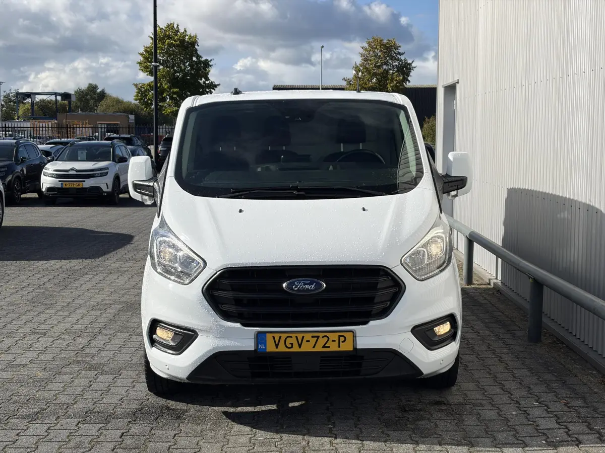 300 2.0 TDCI L1H1*HAAK*CAM*A/C*CRUISE*3-PERS*PDC*