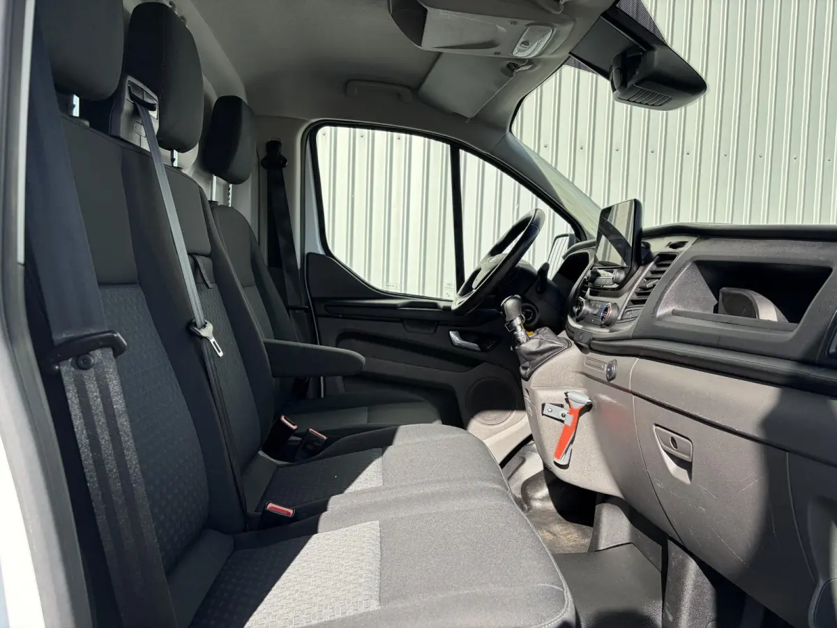 300 2.0 TDCI L1H1*HAAK*CAM*A/C*CRUISE*3-PERS*PDC*