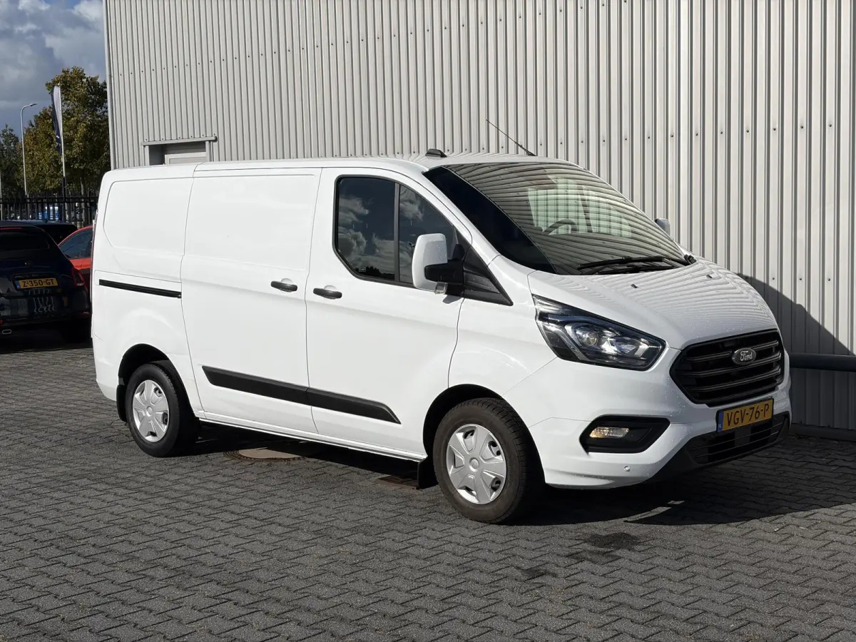 300 2.0 TDCI L1H1*HAAK*CAM*A/C*CRUISE*3-PERS*PDC*