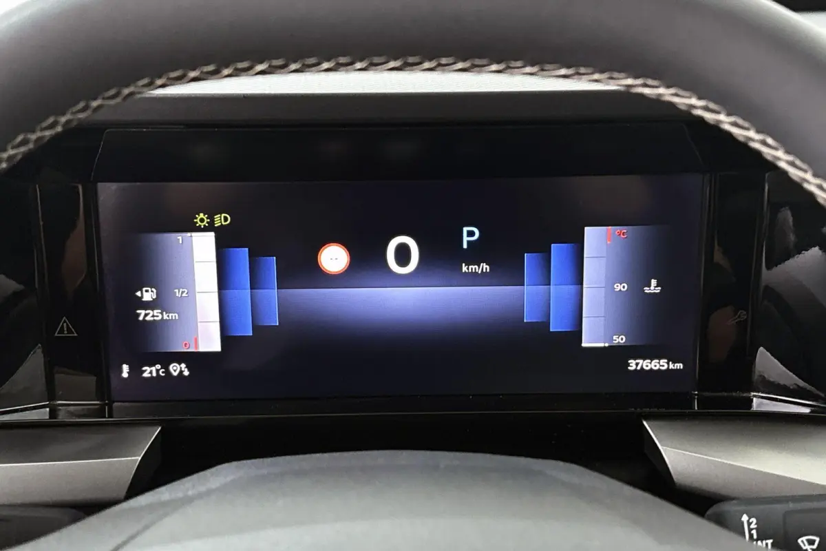 1.2 Turbo Hybrid GS 7p. Camera Apple CarPlay Climate Control