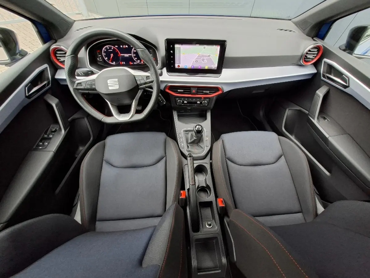 1.0 TSI 115pk FR * Navigatie * Camera * Stoelverwarming * Virtual Cockpit *