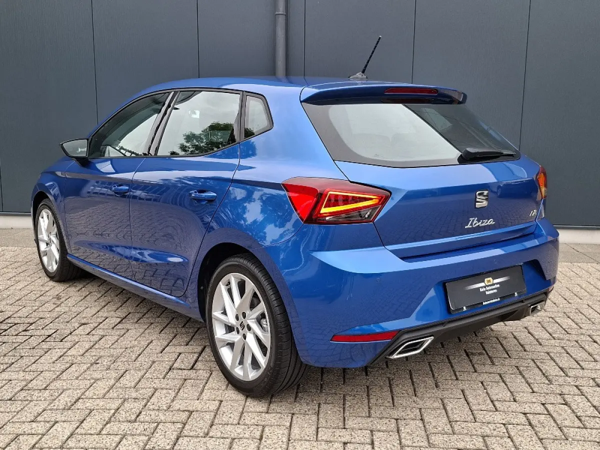 1.0 TSI 115pk FR * Navigatie * Camera * Stoelverwarming * Virtual Cockpit *