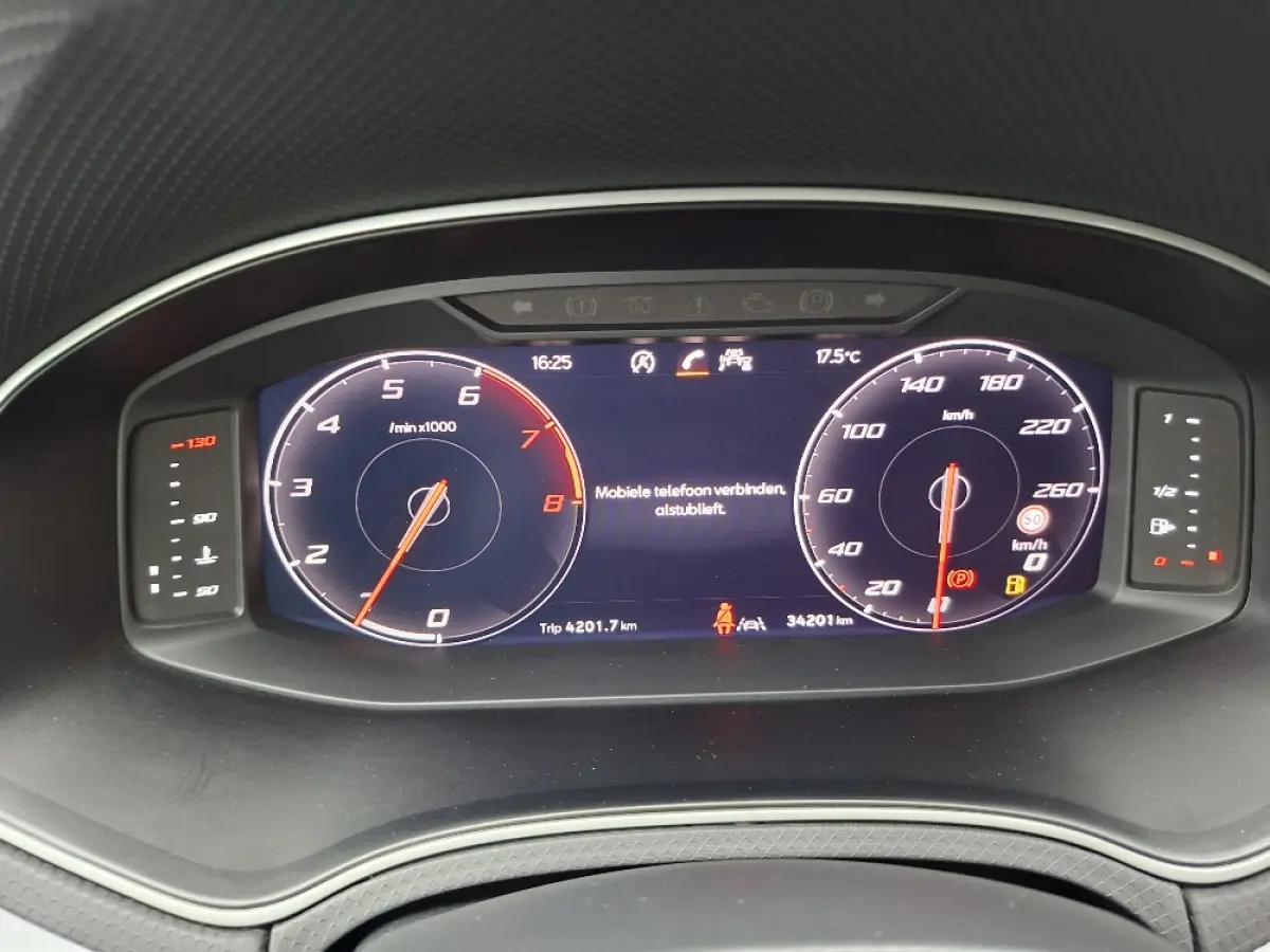 1.0 TSI 115pk FR * Navigatie * Camera * Stoelverwarming * Virtual Cockpit *