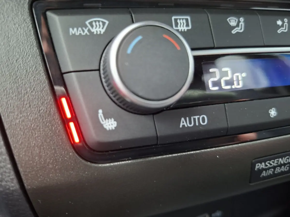 1.0 TSI 115pk FR * Navigatie * Camera * Stoelverwarming * Virtual Cockpit *