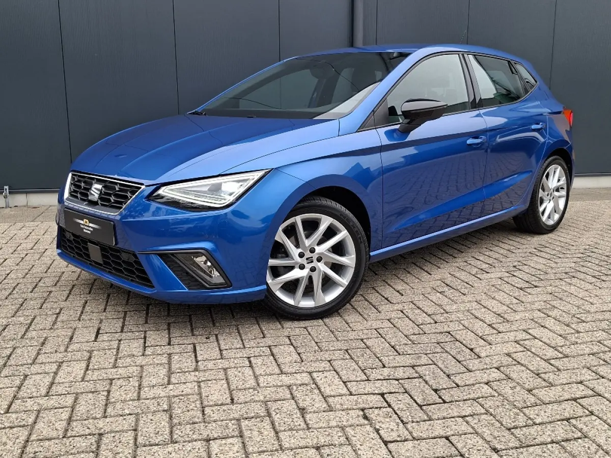 1.0 TSI 115pk FR * Navigatie * Camera * Stoelverwarming * Virtual Cockpit *