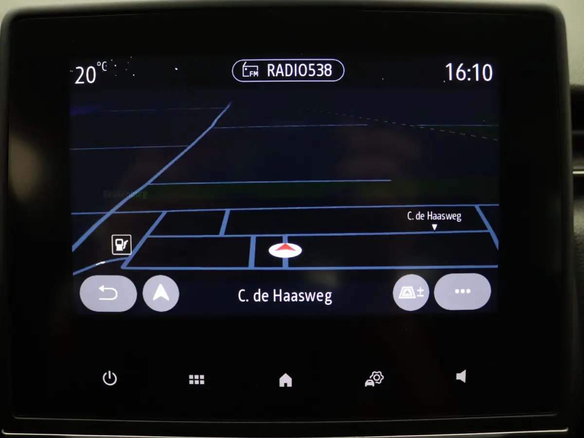 140pk E-Tech Hybrid Zen Apple Carplay/Android Auto | Airco