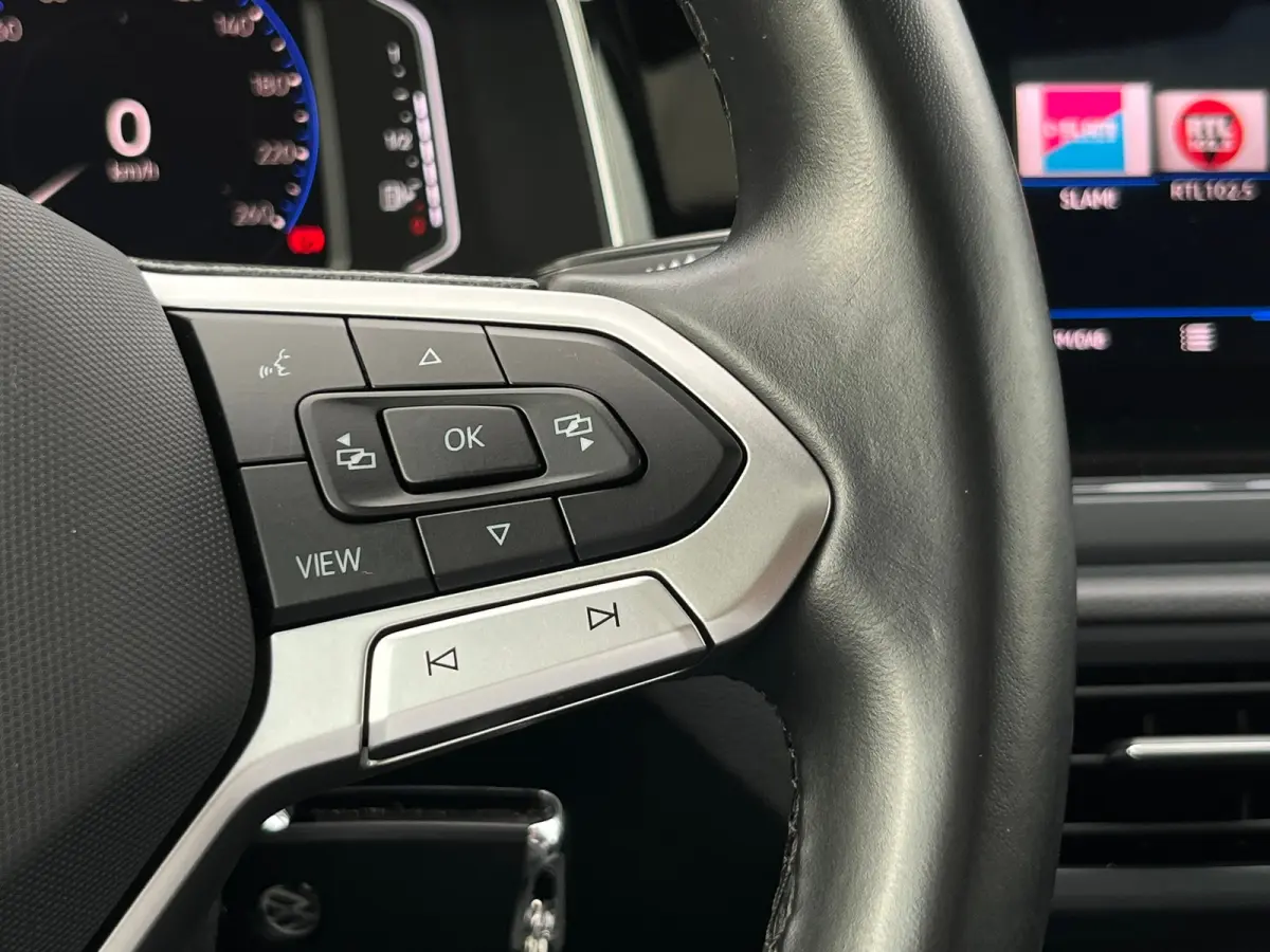 1.0 TSI R-Line Edition Pano/Kanteldak! | Adaptieve Cruise | Dealer Onderhouden! | Digitaal Cockpit | LMV | | Achterspoiler | Audio installatie | Automatische snelheids begrenzing
