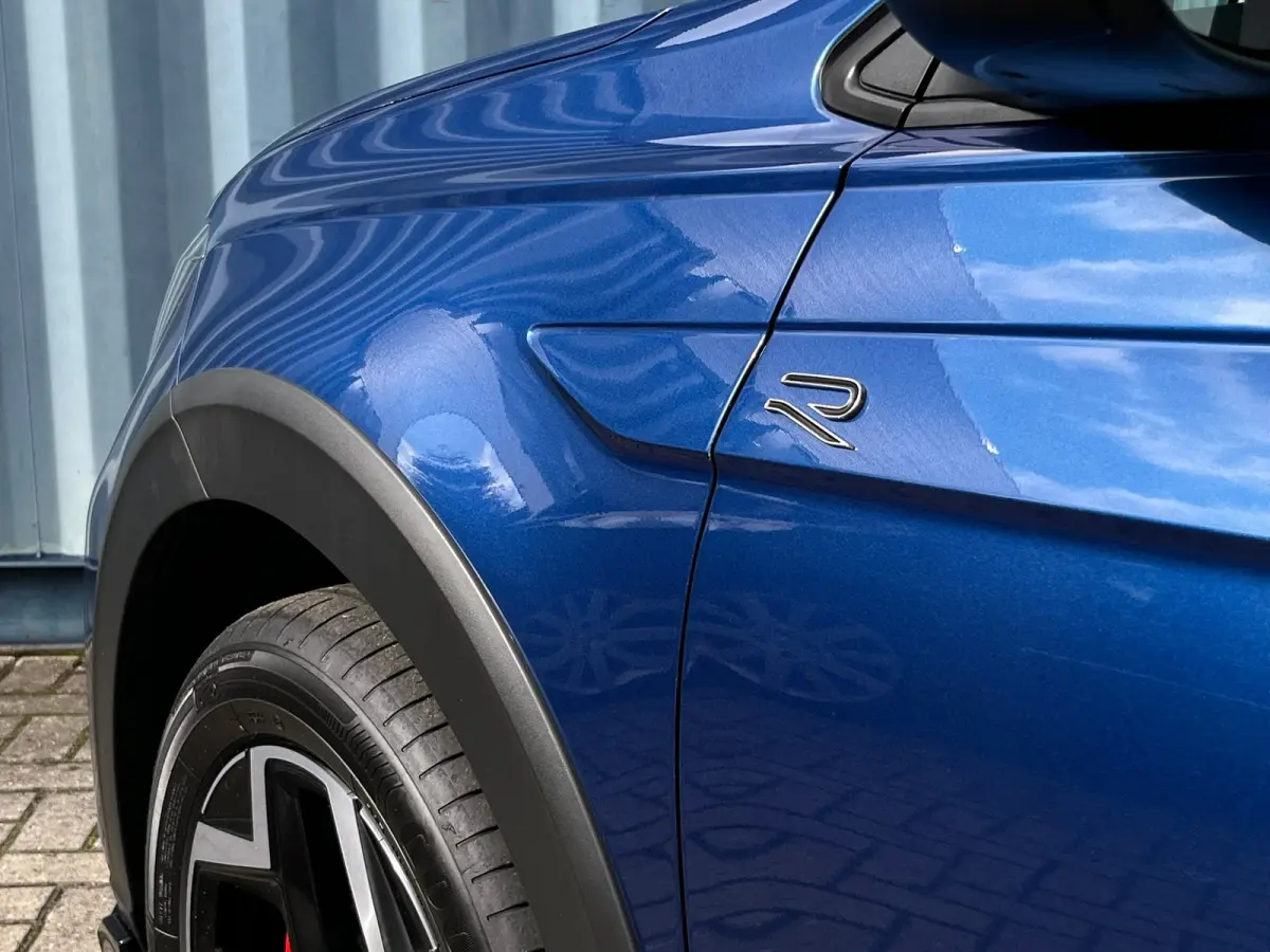 1.0 TSI R-Line Edition Pano/Kanteldak! | Adaptieve Cruise | Dealer Onderhouden! | Digitaal Cockpit | LMV | | Achterspoiler | Audio installatie | Automatische snelheids begrenzing
