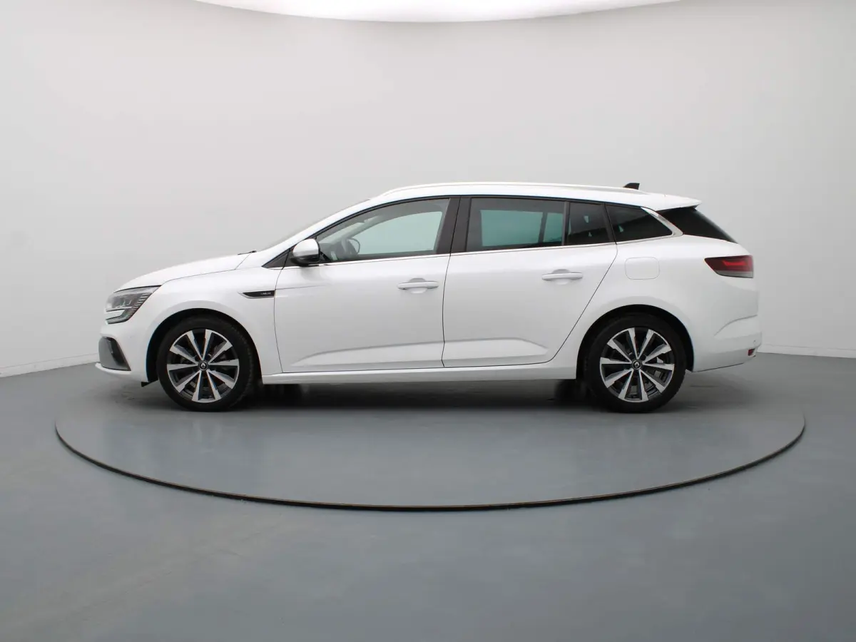 Plug-In Hybrid 160pk R.S. Line Head-Up | Camera | Adapt. Cruise | Parkeersens. v+a | Stoelverw.