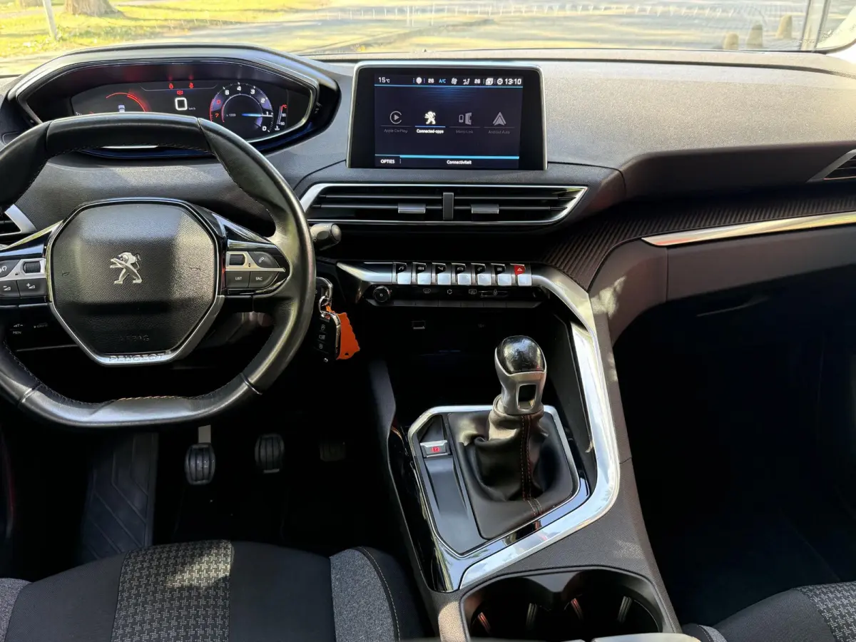 1.2 PureTech Blue Lease Executive | Trekhaak | Navigatie | Apple Carplay | Climate Control | Cruise Control | Licht metalen velgen