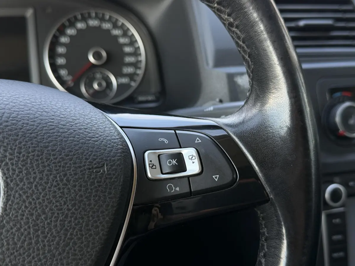 1.6 TDI L1H1 102PK | Nette Staat | van de VW Dealer | Dealeronderhouden | NL AUTO | NAP | Trekhaak | Airco | Stoelverwarming | Navigatie | Cruise Control | Parkeersensoren | 2 Sleutels | APK