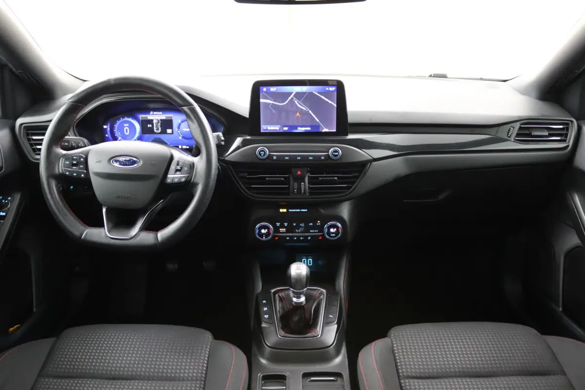 1.5 EcoBlue ST Line*PANO*LED*CAM*ECC*WINTER PAKKET
