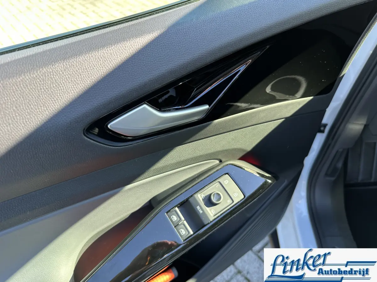 Life 77 kWh - SoH 93% | TREKH | CAMERA | CARPLAY |