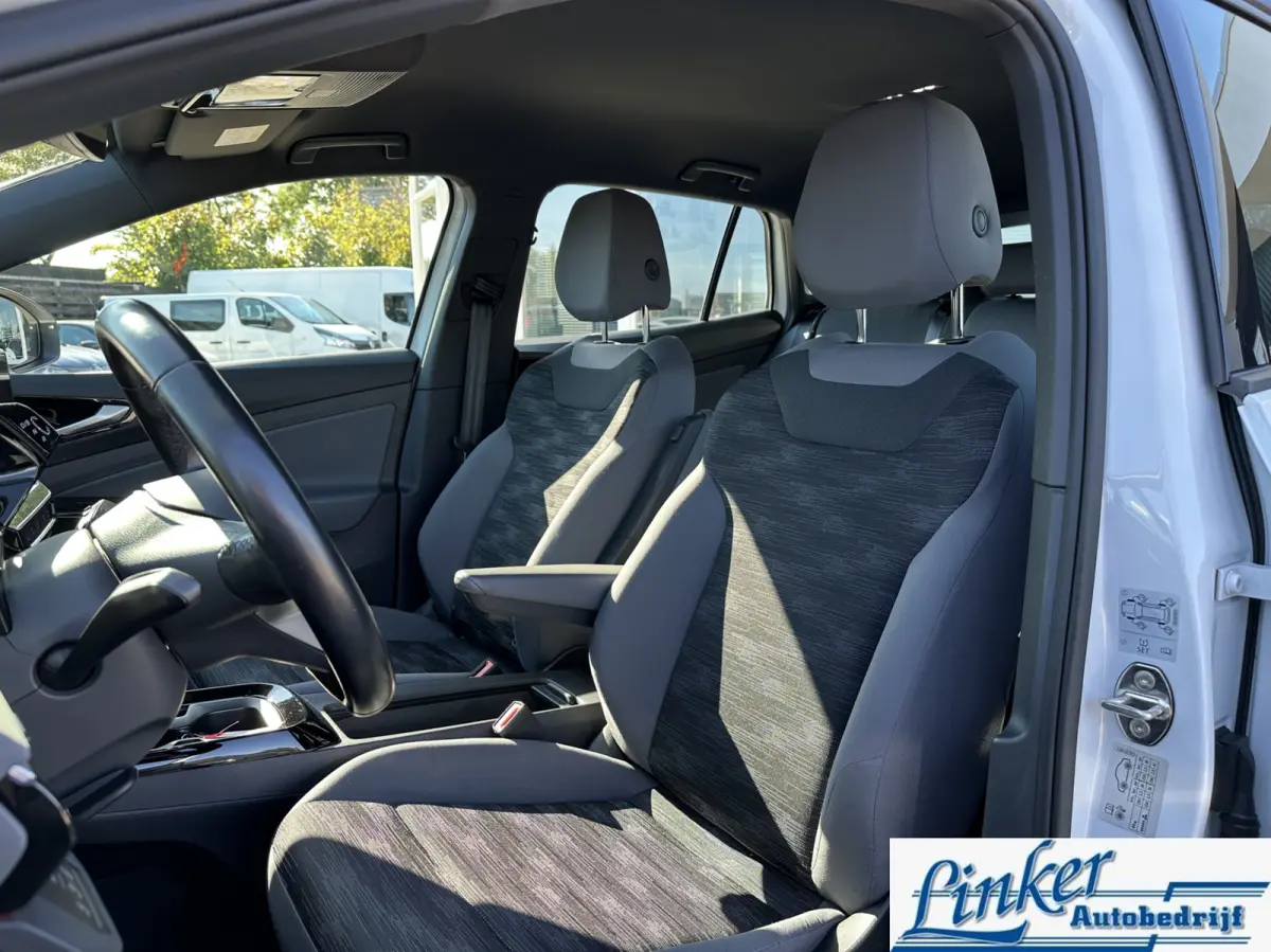 Life 77 kWh - SoH 93% | TREKH | CAMERA | CARPLAY |