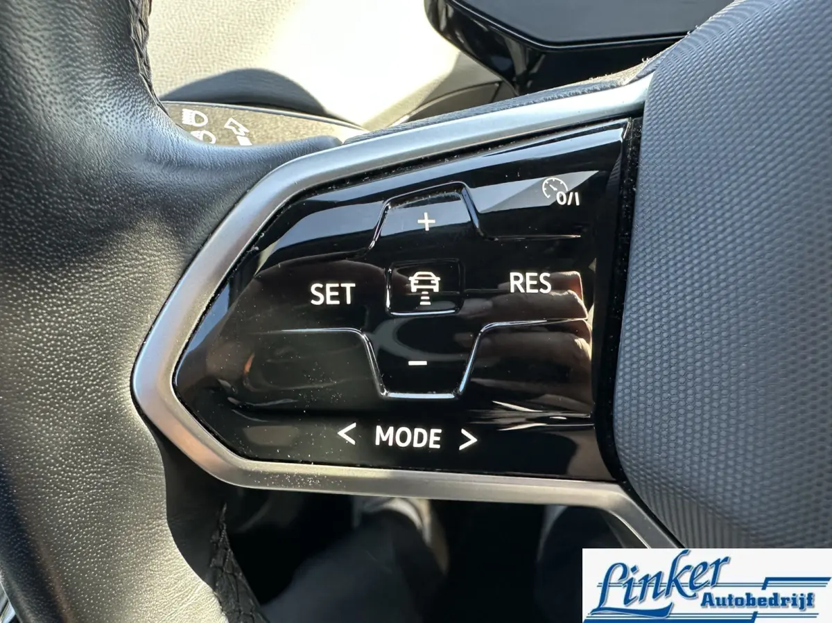 Life 77 kWh - SoH 93% | TREKH | CAMERA | CARPLAY |