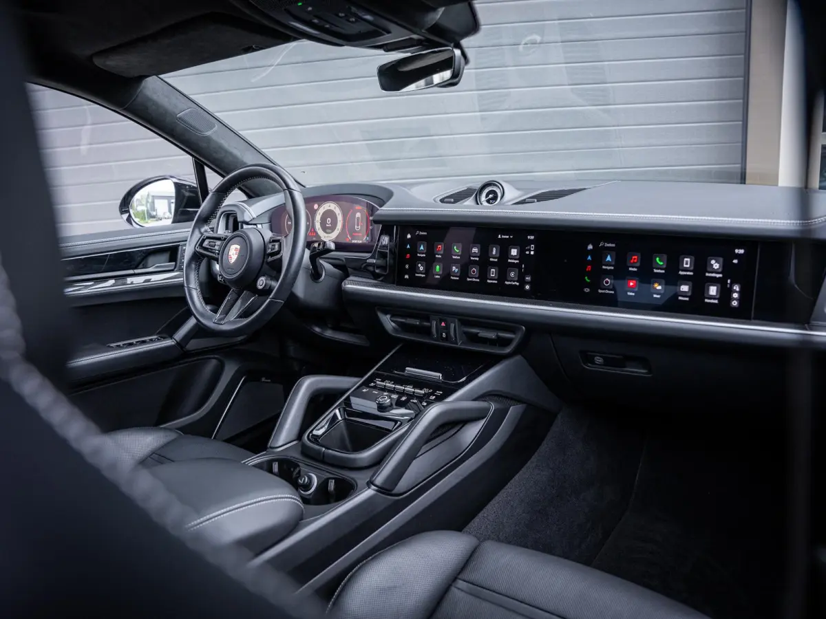 3.0 E-Hybrid - Sport Chrono l FULL SPEC! l 4WS l Pass Displ. l Burmester