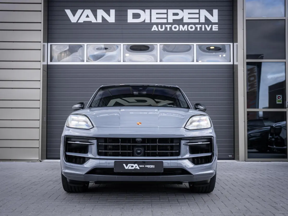 3.0 E-Hybrid - Sport Chrono l FULL SPEC! l 4WS l Pass Displ. l Burmester