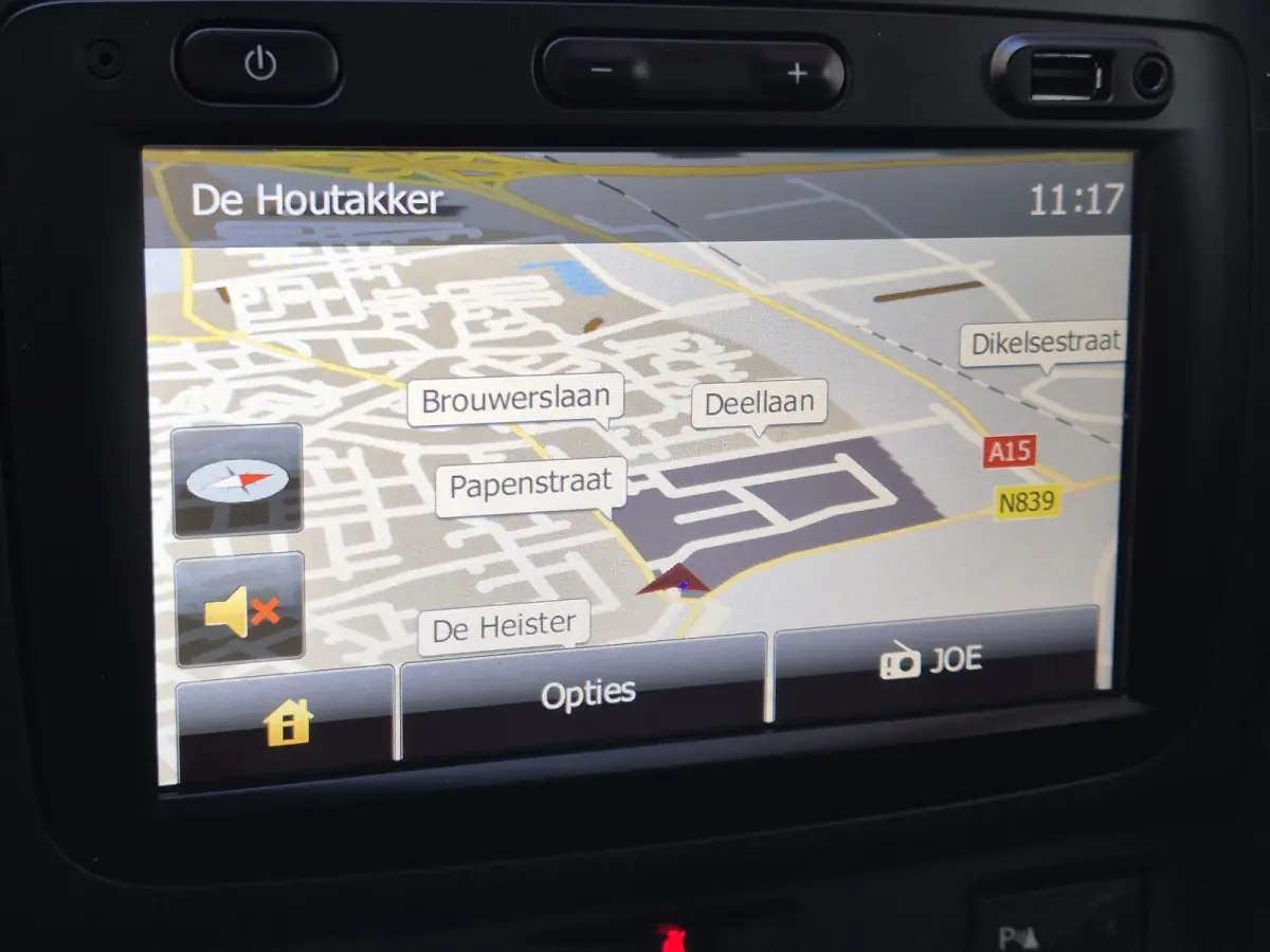 1.2 TCe 4x2 Prestige | Airconditioning | Trekhaak | Navigatie | Lederen bekleding | Cruise Control