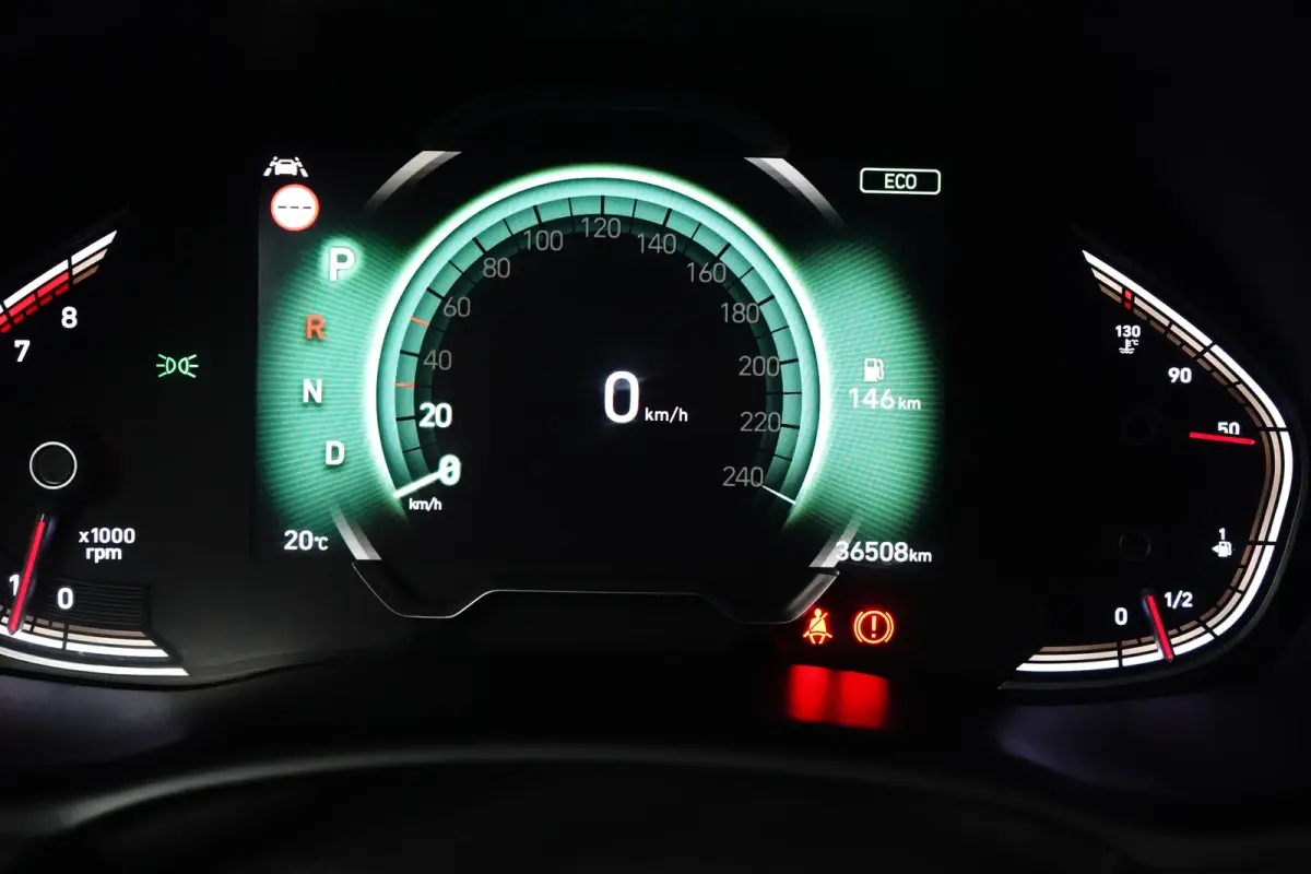 Prime Mild-Hybrid | Stoelverwarming voor | Stuurverwarming | Climate Control | Automaat | Adaptieve Cruise Control | Apple Carplay | Android Auto | Stoelgeheugen Functie |