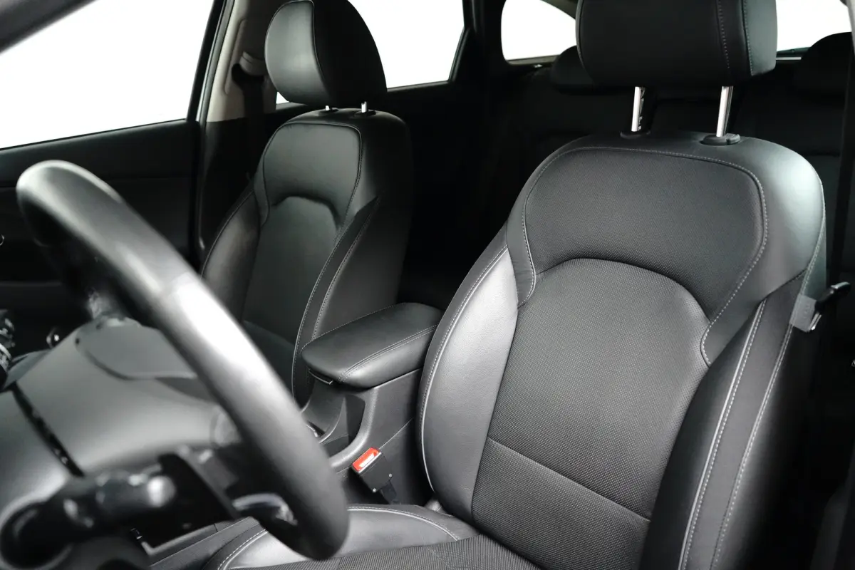 Prime Mild-Hybrid | Stoelverwarming voor | Stuurverwarming | Climate Control | Automaat | Adaptieve Cruise Control | Apple Carplay | Android Auto | Stoelgeheugen Functie |