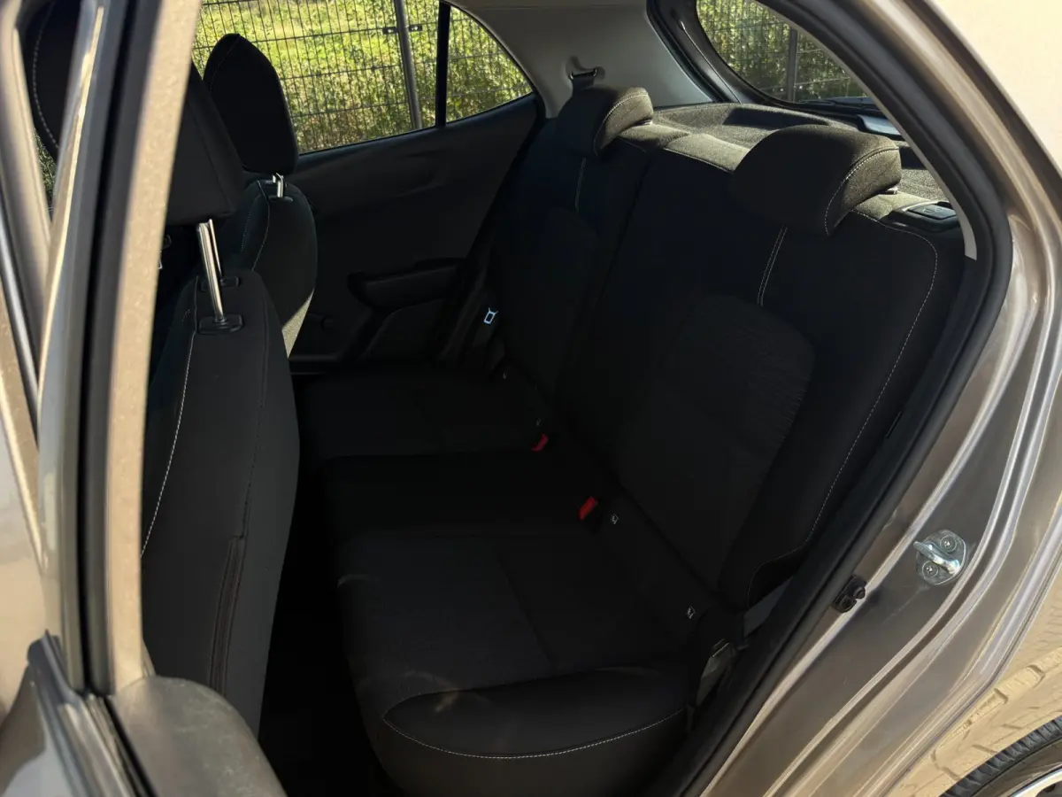 1.0 CVVT EconomyPlusLine | Bluetooth| Airco | Radio |