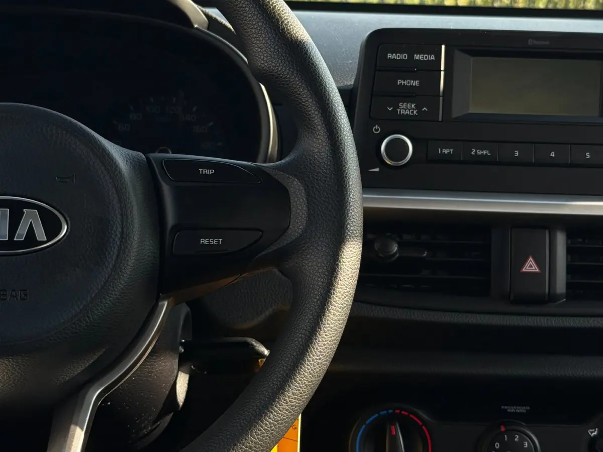 1.0 CVVT EconomyPlusLine | Bluetooth| Airco | Radio |