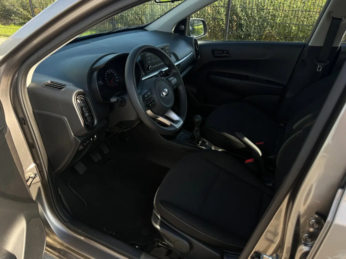 1.0 CVVT EconomyPlusLine | Bluetooth| Airco | Radio |