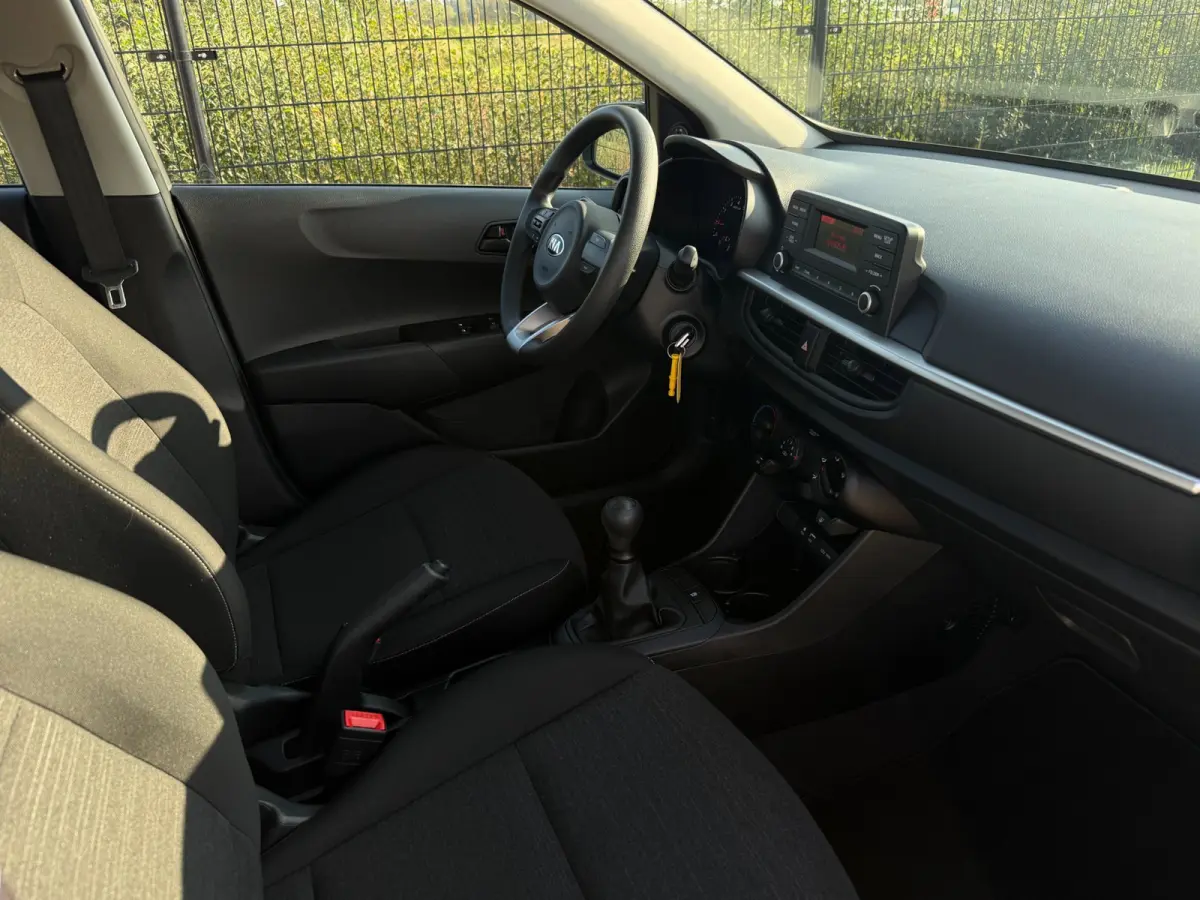 1.0 CVVT EconomyPlusLine | Bluetooth| Airco | Radio |