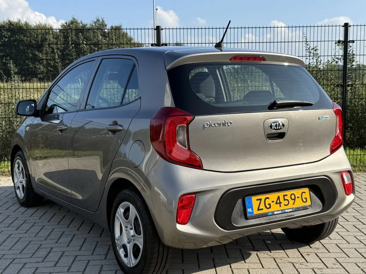 1.0 CVVT EconomyPlusLine | Bluetooth| Airco | Radio |