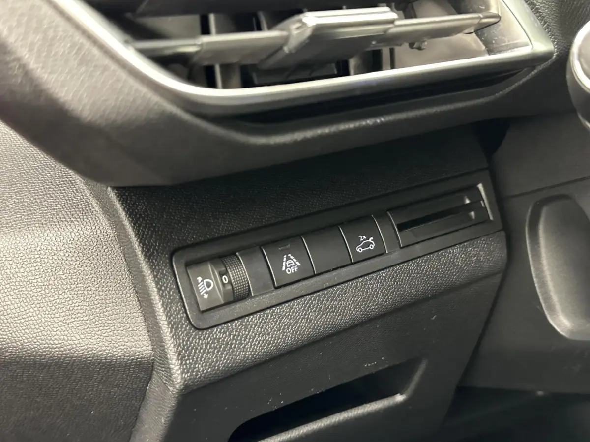 1.2 PureTech Blue Lease Allure CAMERA LM ECC ADAPTIEF CRUISE LED CARPLAY.